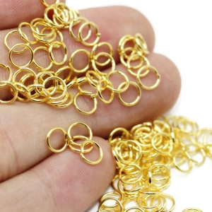 0.8x6 mm Shiny Gold Plated Jump Rings, Tiny Jump Ring Connector, Gold Plated Tiny Connectors, Gold Plated Ring Findings, 6mm Jumprings, JMPH