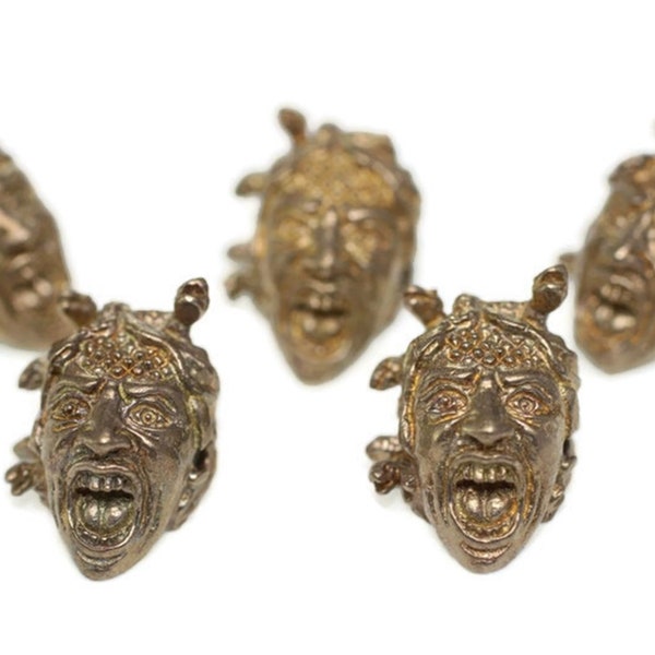 Antique Brass Medusa Head Charms, Medusa Bracelet Charms, 19 mm Fantasy Charms, Medusa Screamin, bracelet beads, MDSB