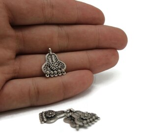 Matt Silver Plated Earring charms, 18x22mm multi strand jewelry connectors, Filigree Charms, earring component, earring findings
