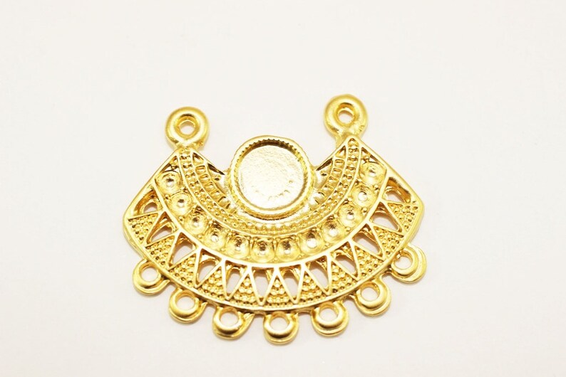 24 K Gold Plated Tribal Pendant 27x33 mm tribal aerring Aztec Pendants Gold plated Tribal charm Tribal pendant wih base