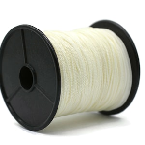 Cuerda de nailon color crema con nudo chino de 1,1 MM, cuerda de pulsera de macramé de 92 yardas, cuerda Kumihimo con cuentas de Shamballa, cuerda de elevación de sombra trenzada TN