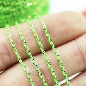 Green Brass Link Chains, 1.6 x 1.7 mm Oval Cable Chains, Flat Link, Open Links, Necklace chains, Flat chains, making necklace, Green chains