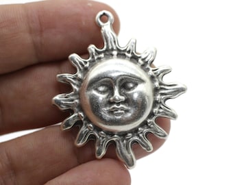 Matt Silver Plated Sun Pendant, 40 x 47mm Matt Silver Suny Shinning charm, Egypt Charms, Sun charm, earring necklace charms, SNCR