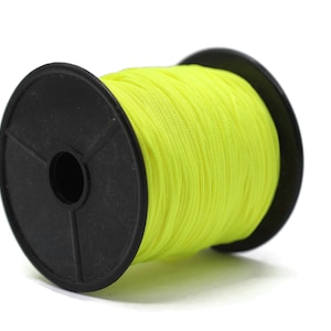 Cuerda de nailon amarillo neón con nudo chino de 1,1 MM, cuerda de pulsera de macramé de 92 yardas, cuerda Kumihimo con cuentas de Shamballa, cuerda de elevación de sombra trenzada TN