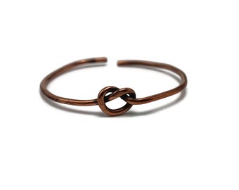 Minimalistisches Kupfer Armband für Frauen und Männer, handgemachter verstellbarer Armreif, einfaches rustikales Schmuck Geschenk, handwerkliches Kupfer Accessoire