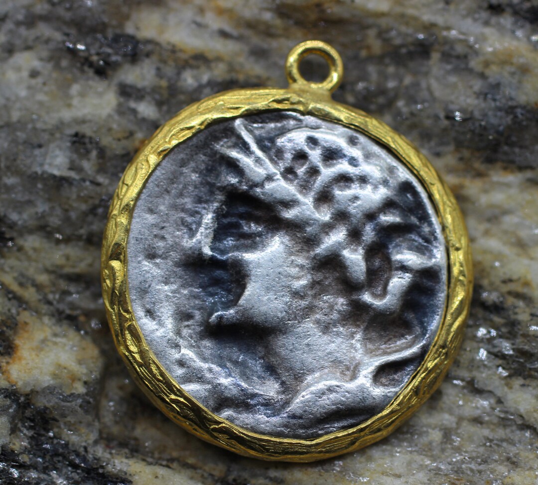 ヘレンコイン、ギリシャコインチャーム、21 x 25 mmゴールドフレームベゼル、メダリオンペンダント、ローマコイン、シルバーコイン、FRRC -  Etsy 日本