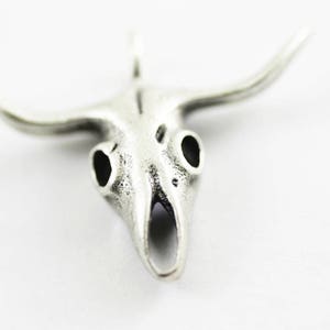 Matt silver Plated Cattle Charm 28 mm, Horn Pendant, Cattle Skull , Buffalo Skull - Buffalo Pendant - Skull Pendant - Necklace Charms