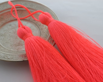 Neon Pink Extra Large Silky Tassel, 110 mm Large Tassels, Mala Necklace Jewelry Making Supply, Tassel Pendants PSK 004