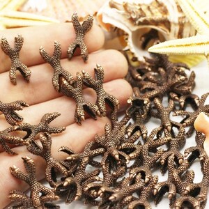 Connettore a forma di artiglio d'aquila in rame antico - Ciondoli per braccialetti a forma di artiglio di drago fatti a mano - Connettori per braccialetti da 22 mm, Perline a forma di artiglio, Perline a forma di aquila, DREC