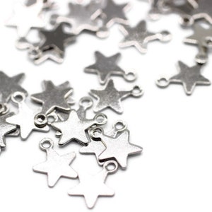 Silver tone Tiny Star Charms, 9x7 mm Connectors with loop, Star Tags, Stamping Blanks, Stamping Tags , Star charm,findings, Star Findings
