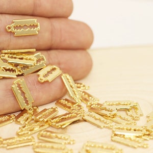 Gold Plated Razor Charms, Razor Bracelet and Necklace Findings, 7x16 mm Tiny Razor Charms, Razor Pendant, razor blade charms, KYS