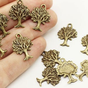 Antique Bronze Tree of life charms, 21 x 17mm Tree Pendant, Tree Charms, Bronze Tree of Life, Family Tree, Tree of Life Charm Necklace, TRMP