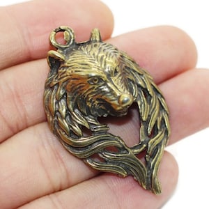 Antique Bronze Wolf Charms, Huge Charms, 30x48mm, Wolf pendant, Animal charms, Wolf Findings, Animal pendant, Necklace charms, WLFC