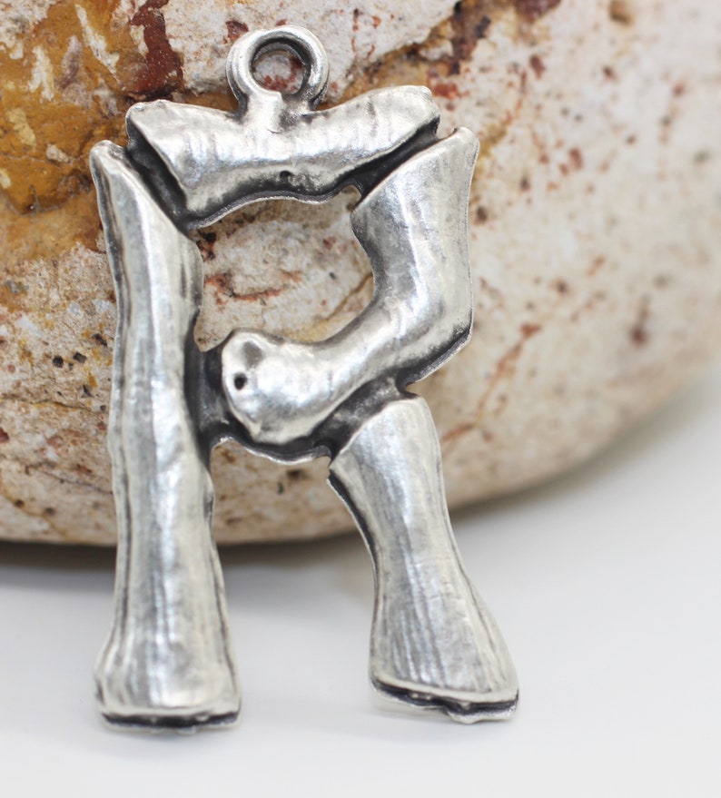 Chain Letter R Letter R, Initial Alphabet Letter Pendant Necklace Matt Silver Plated ...
