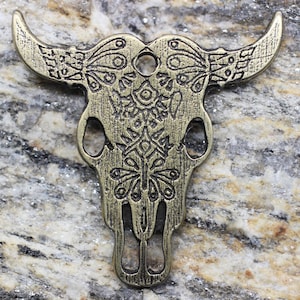 Antique Bronze Cattle Charm, 48x50 mm, Buffalo pendant, skull charm, Buffalo Skull, cowboy charm, charm necklace, necklace charm BBNC