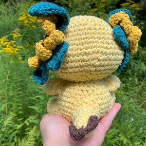 Sunflower Axolotl Crochet Amigurumi Plushie image 3