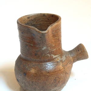 Round milk jug