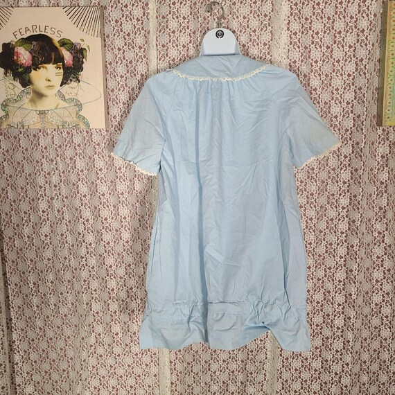 Vintage 60s Loungees powder blue floral lace hous… - image 6