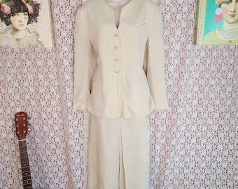 Vintage 80s 90s Jacques vert cream suit blazer and skirt set Size 10