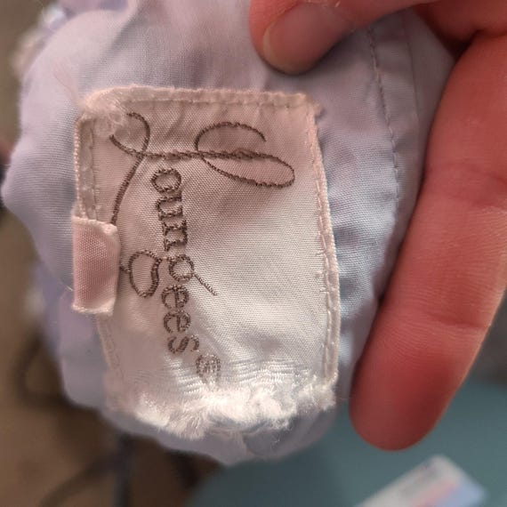 Vintage 60s Loungees powder blue floral lace hous… - image 7