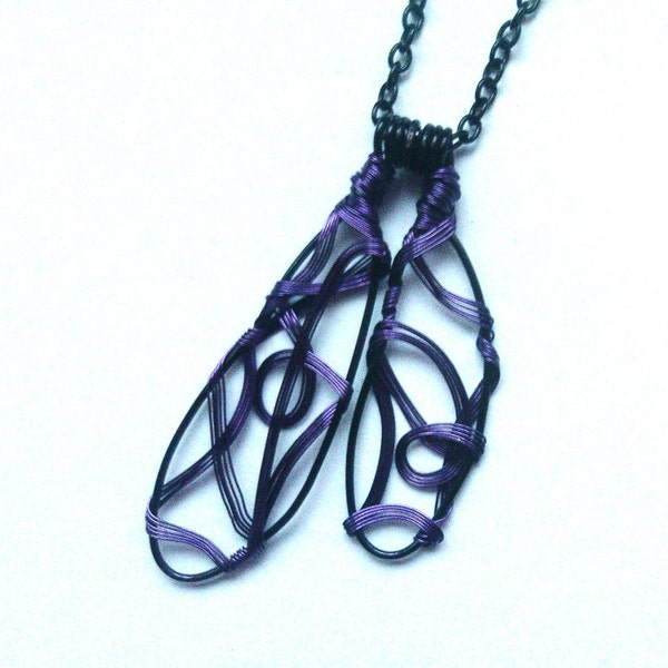 Dragonfly Wings Necklace, Wire Wrapped Insect Wings Pendant, Black And Purple Wings, Wire Jewelry, Nature Inspired Necklace, Handmade