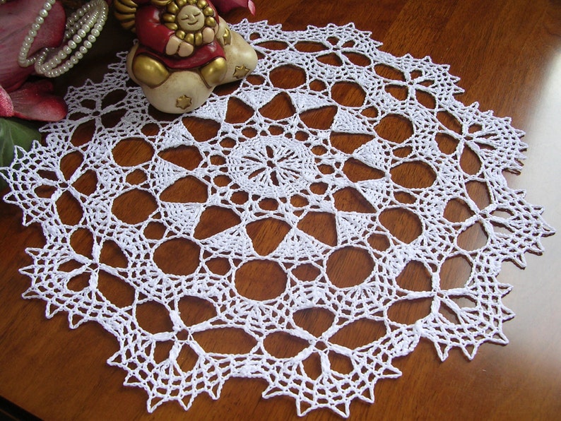 Carta Forata Rotonda Per Pasticceria - 250 Unit&agrave;, 19 Cm, Nero