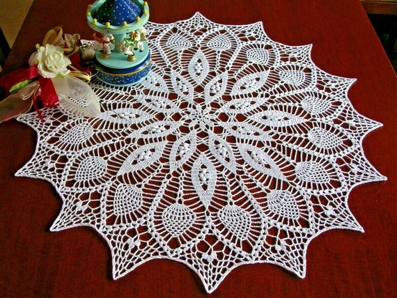PDF Pattern, schemi del centrino ad uncinetto tovaglietta pizzo 25'' centrotavola rotonda, arredo tavola decorazione casa pasqua, schemi