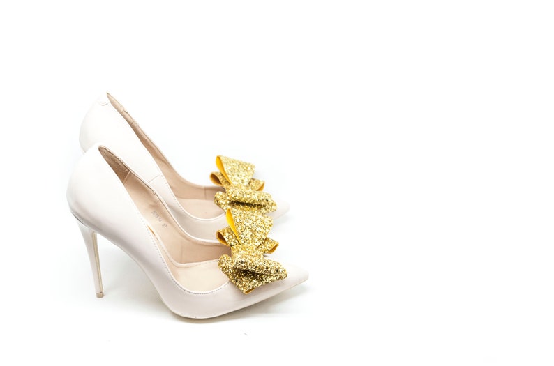 Glitter bows Mififi clips for shoes Wedding shoe clips Bridal shoes Bridal gold shoe clips Gold Brocade 3D Bows Shoe clips