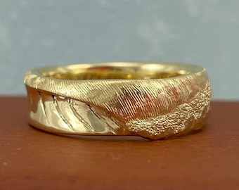 Alianza de oro con olas del océano, anillo inspirado en la naturaleza (6 mm, 14k o 18k)
