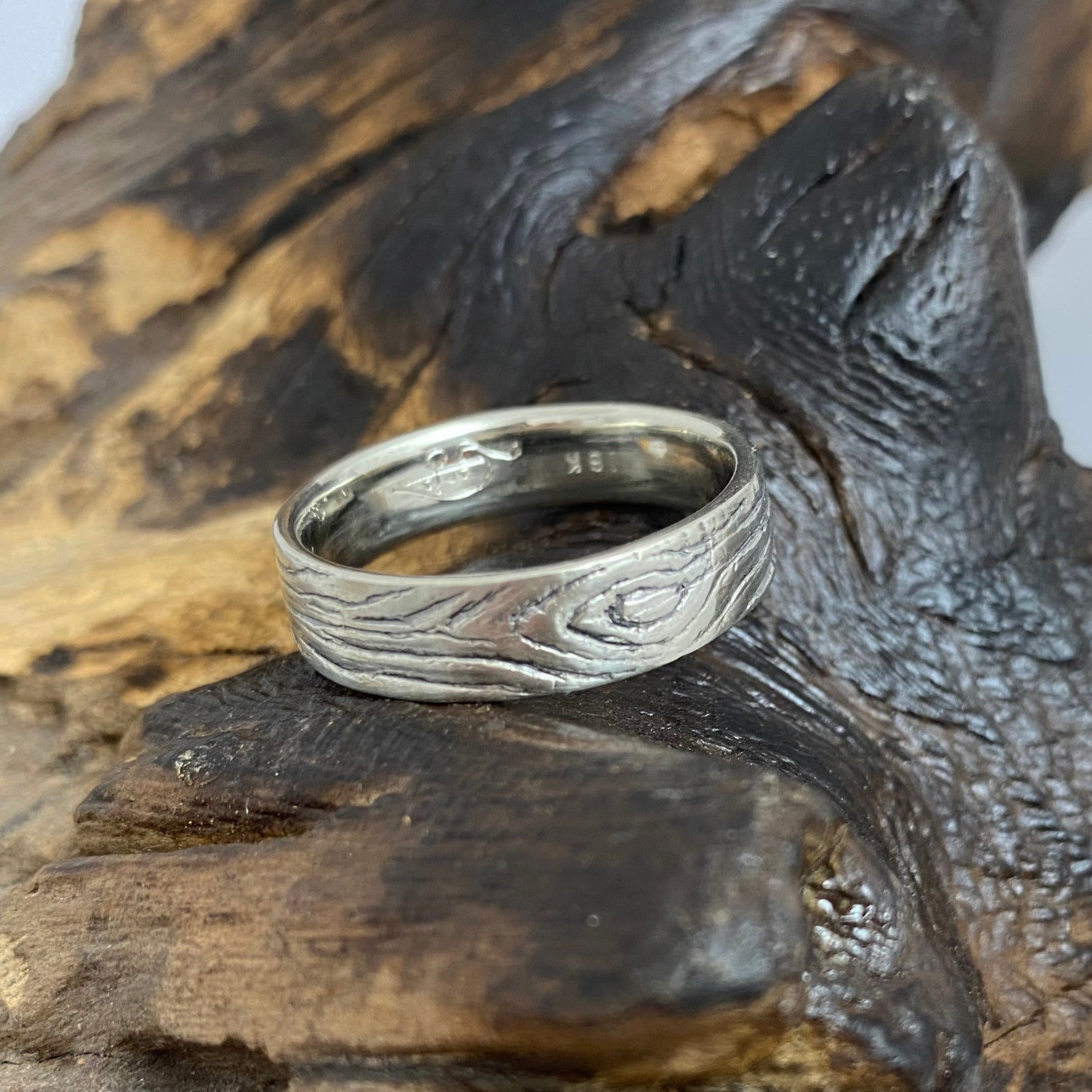 Gold Wood Grain Ring / Mens Wedding Ring / Unique Mens Ring / Etsy