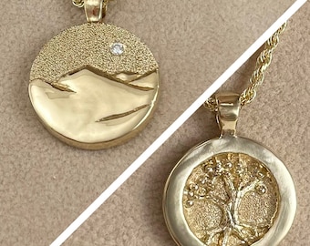 Collar reversible con colgante de montaña y árbol de la vida en oro macizo de 14 quilates, con diamante en el cielo.