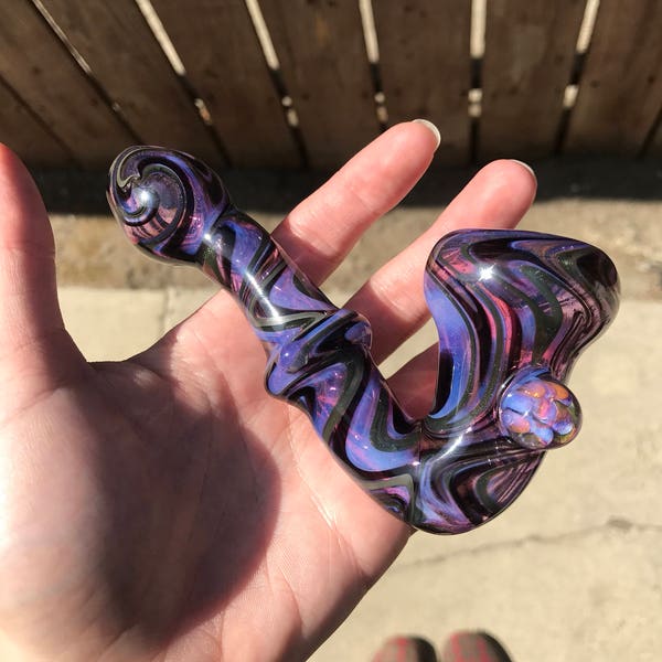 Hand blown glass sherlock tobacco pipe, plurple