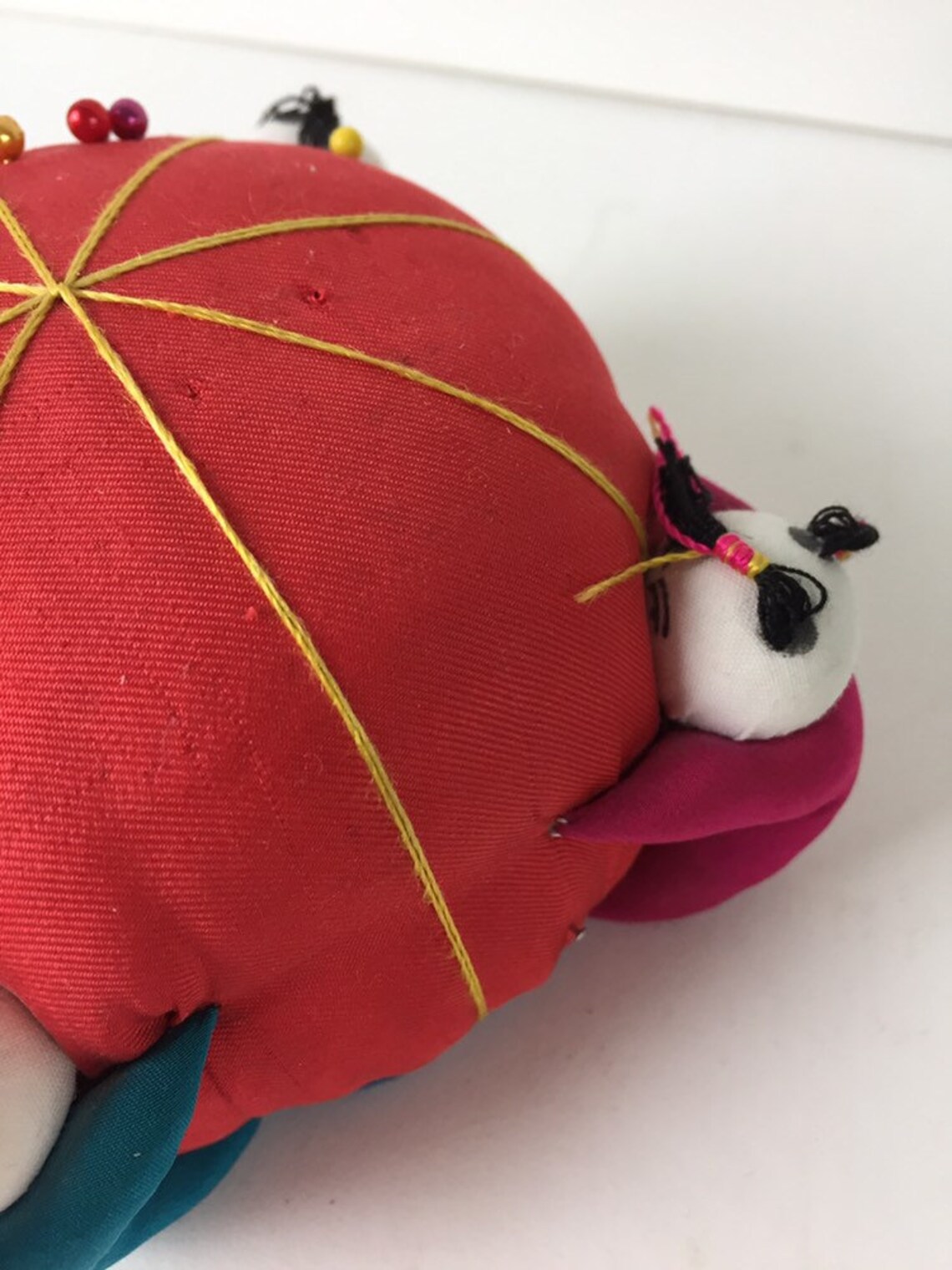 Vintage Pin Cushion/ Vintage Sewing/ Vintage Craft/ Vintage Etsy