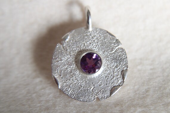 Collier Ras De Cou En Argent Avec Améthystes - Pendentif Cœur - Neuf Avec étiquettes