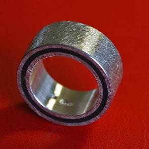 Unikat: Band Ring In Silber / Ebenholz von Frank Schwope Bild 1