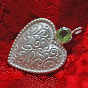 Dream heart pendant in solid silver with peridot by Frank Schwope image 3