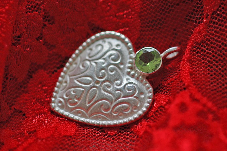 Dream heart pendant in solid silver with peridot by Frank Schwope image 3