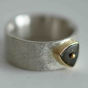 Sterling Silver / Gold / Green Tourmaline Narrow Ring by Frank Schwope Green Gemstone Ring Tourmaline Goldsmith work