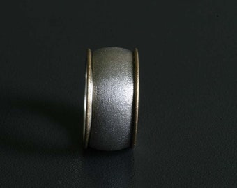 Unique ring made of 925 sterling silver / 750 gold by Frank Schwope, ring, goldsmith's work, unique