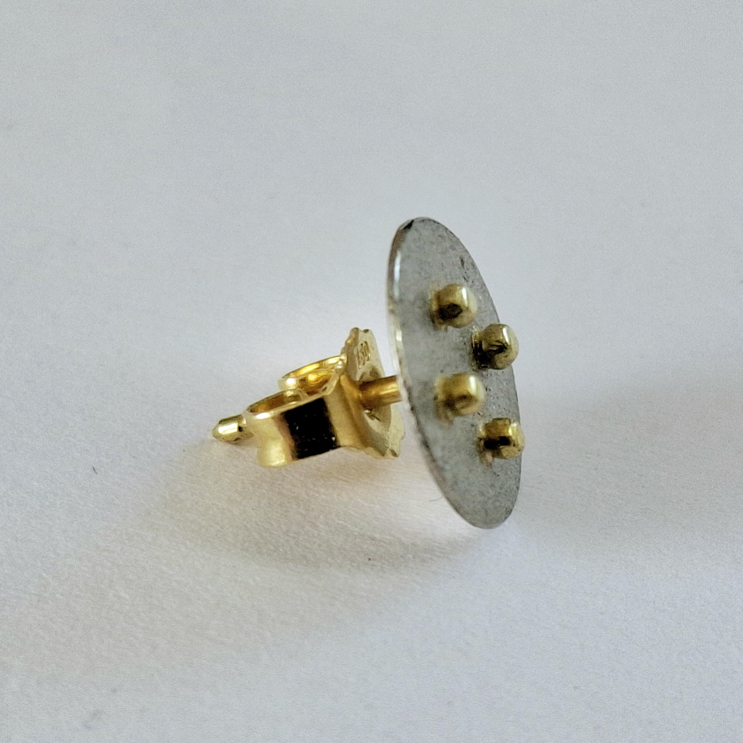 Unikat Ohrstecker aus massiven 750 / 18kt und 750 / 18kt Palladium von Frank Schwope, Gold, Klein, Schmuckunikate, Schmuck-Skulptur, Ohrring