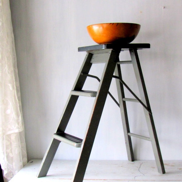 Vintage Wood Step Ladder - Grey Wood Step Stool ~ Rustic Furniture - Industrial Step Ladder - Wood Step Stool