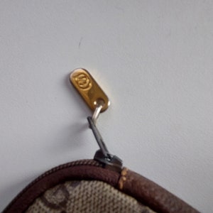 Vintage Gucci GG monogrammed small pouch purse image 6