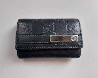Gucci GG monogram black leather keyholder keychain