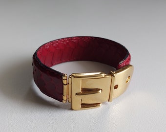 Vintage Gucci reptile leather gold buckle cuff bracelet bangle
