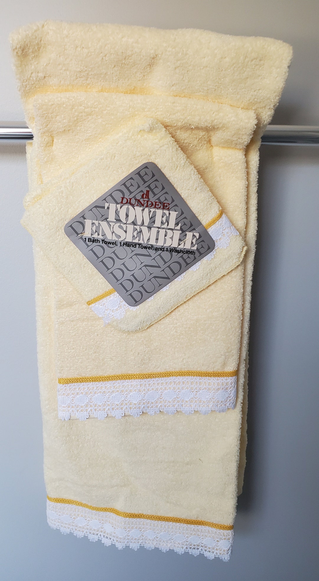 Vintage Dundee Bath Towel Set Light Yellow Includes Bath Hand Etsy