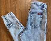 Early 39 90 39 s Super Acid Wash Jordache Skinny Jeans Ultra High Waist and Ankle Zippers 30 quot Waist