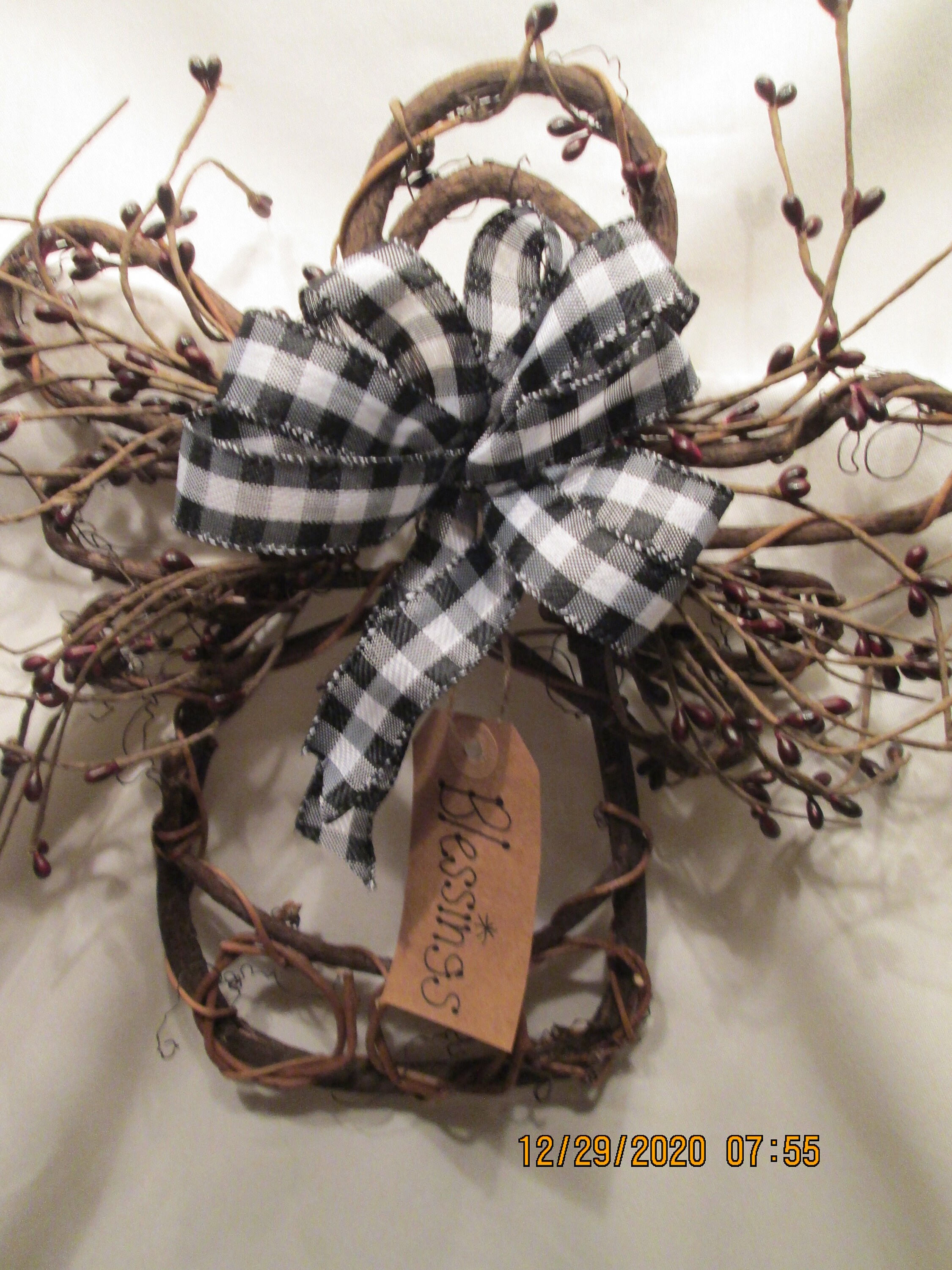 12 INCH GRAPEVINE ANGEL With Black and White Check Bow Etsy