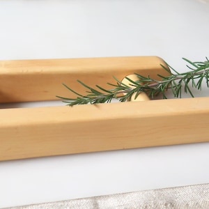 Alder Wood Sauna Glass Door Handle with Magnetic Latch