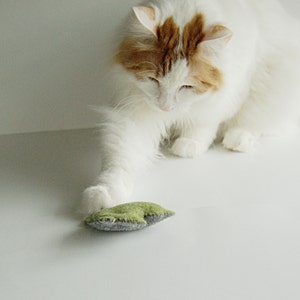 3 Catnip Cat Toys in grey and blue/green wool felt