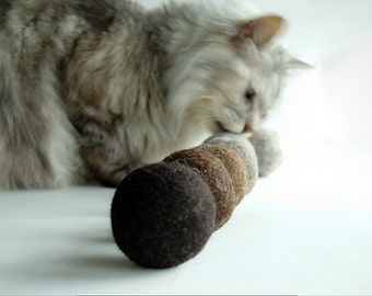 Felt Cat Toy Balls: Catnip Infused, Natural Wool, Set of 5